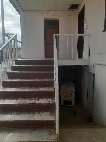 Həyət evləri və villaların satışı: 3 otaqlı, 250 kv. m, Orta təmir — 4