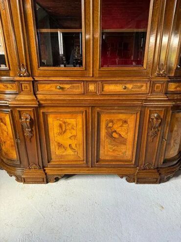 Stilske garniture: Stilska trpezarija - UVOZ ITALIJA 🇮🇹✨ Velika vitrina, komoda, sto sa — 10