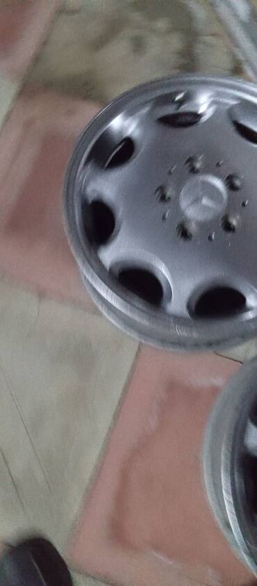 Disklər: İşlənmiş Disk Mercedes-Benz R 15, 5 Boltlu — 11