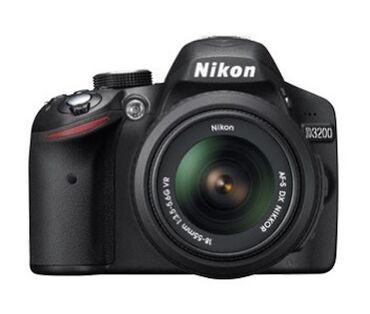 Фото и видеокамеры: Продаю фотоаппарат D3200 в идеале