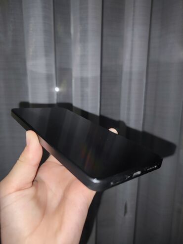 Poco: Poco X6, Б/у, 256 ГБ, цвет - Черный, 1 SIM, 2 SIM, eSIM