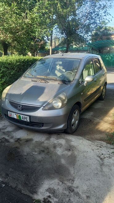 Honda: Honda Jazz: 2005 г., 1.4 л, Механика, Бензин, Хэтчбэк