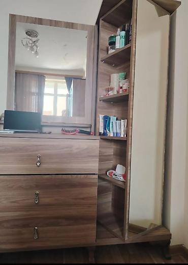 Kamod satilir.İdeal veziyyetde demek olar ki istifade olunmadi teze