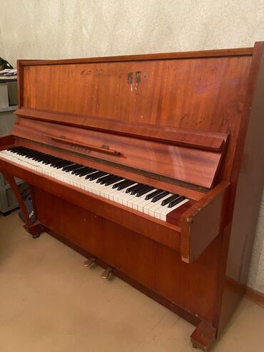 Tar: Pianino 
120azn
Sumqayit 9494 leli