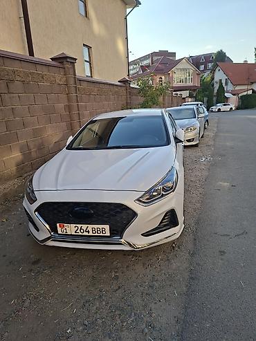 Hyundai Sonata: 2021 г., 2 л, Автомат, Газ, Седан