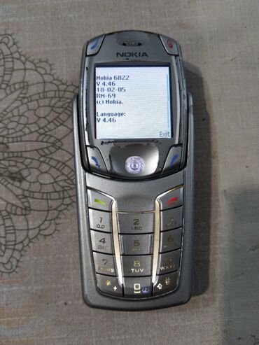Nokia: Nokia 6820 – jedinstveni preklopno‑klizni telefon sa kompletnom QWERTY — 10