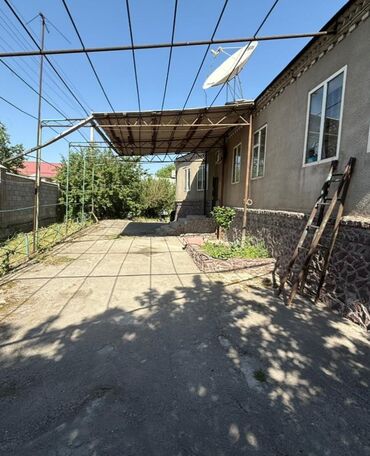 Продажа домов: Дом, 220 м², 9 комнат, Собственник, Старый ремонт — 9