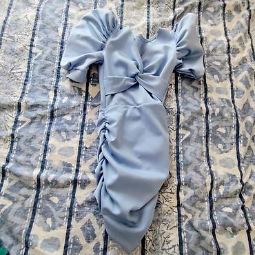 Elegantna mini haljina u svetloplavoj boji.
Jednom nosena na lalafo.rs Elegantna mini haljina u svetloplavoj boji.
Jednom nosena