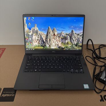 Masaüstü kompüterlər və iş stansiyaları: İşlənmiş Dell Latitude, 13.3 ", Intel Core i7, 512 GB, Ünvandan götürmə