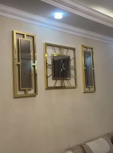 isveç divarı: Divar saatları