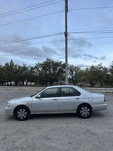 r33 skyline: Nissan Bluebird: 2000 г., 1.8 л, Автомат, Бензин, Седан — 3