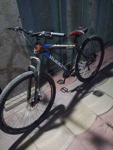 velosiped quba: Городской велосипед Velocruz, 29", скоростей: 10, Самовывоз
