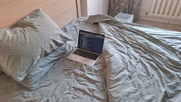 купить макбук эйр бу: Ультрабук, Apple, 8 ГБ ОЭТ, Intel Core i5, 13.5 ", Колдонулган, Жумуш, окуу үчүн, эс тутум SSD
