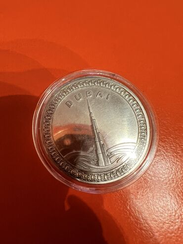 самые редкие монеты: Бурдж халиф для коллекционеровТолстой Дубай отдам за 4000 Толстой