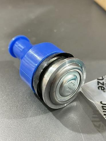 saravoy: 43330-0D030 – Toyota Aqua şaravoy Alternativ kodlar: * 43330-0D020 * — 2