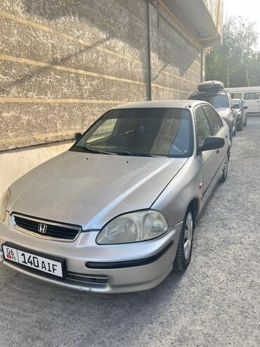 авто дэу нексия: Honda Civic: 1995 г., Автомат, Бензин, Седан