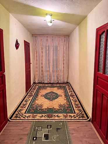 Продажа барачных домов: 🏡 Продаётся уютный дом в Рабочем городке ✨ 📍 Локация — прямо напротив — 2
