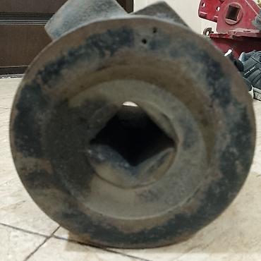 su radiatoru ev: Ağır texnika üçün metal val/fiksator detalı - Material: tökmə polad - — 1