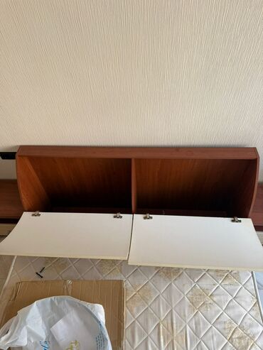 Спальные гарнитуры: Спальный гарнитур, Б/у, Двуспальная кровать, Шкаф, Комод, Белоруссия, ДСП, Самовывоз, цвет - Бежевый — 11