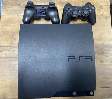 PS3 (Sony PlayStation 3): Продаю PS3 Slim 500GB. Приставка и джойстики привозные. Прошитая