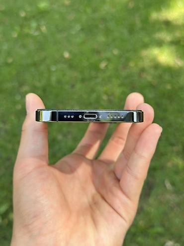 Apple iPhone: IPhone 12 Pro, Б/у, 128 ГБ, Серебристый, Чехол, 74 % — 6