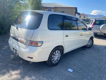 ремкомплект кулисы митсубиси спейс стар: Toyota Ipsum: 2000 г., 2 л, Автомат, Бензин, Универсал