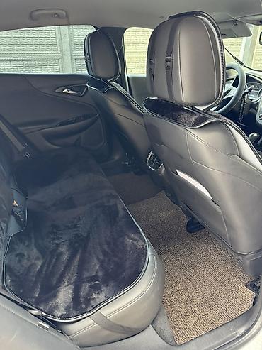 полик спарк: Chevrolet Malibu: 2018 г., 1.5 л, Автомат, Бензин, Седан — 5