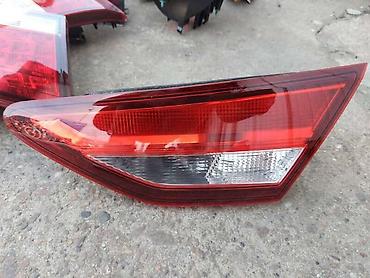 klinasti remen: 62.STOP SVETLO DESNO ZA SEAT LEON OD 2012. DO 2021. GOD. - 5F0945094J — 1