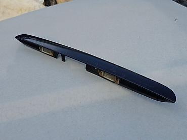 s210: Накладка крышки багажника Mercedes-Benz, 1997 г., Б/у, Оригинал — 2
