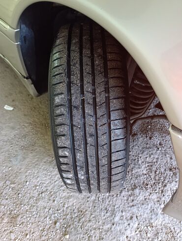 Mercedes-Benz: Mercedes-Benz C-Class: 2.3 l | 1998 il Sedan — 8