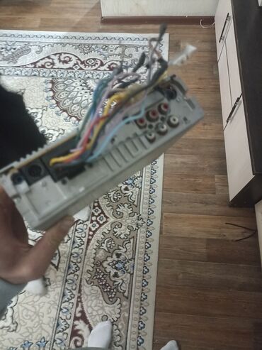 сколько стоит магнитофон в машину: Автомобильная магнитола SONY (1-DIN) - Передняя панель с дисплеем и