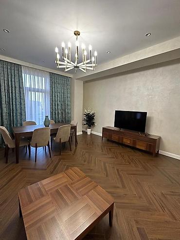 istolar: İcarəyə verilir 3 otaqlı yeni tikili 130 m², Ağ şəhər q. Kateqoriya — 4