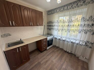 Продажа квартир: 2 комнаты, 42 м², Хрущевка, 2 этаж