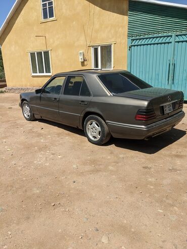 мерседес атего 814: Mercedes-Benz W124: 1994 г., 2.2 л, Механика, Бензин, Седан