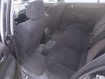 Mitsubishi: Mitsubishi Lancer: 2003 г., 2 л, Механика, Бензин, Универсал — 9