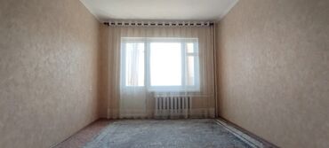 продам однокомнатную квартиру в бишкеке: 1 бөлмө, 34 кв. м, 105-серия, 5 кабат, Косметикалык ремонт