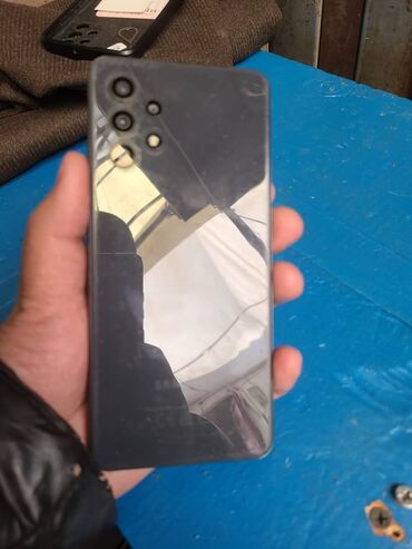 ремонт телефоно: Samsung Galaxy A32, Б/у, 64 ГБ, цвет - Серый, 2 SIM