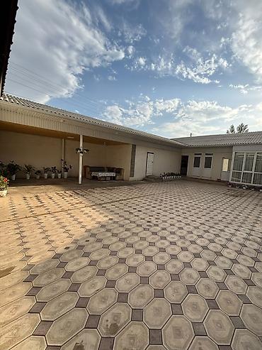 Үйлөрдү сатуу: 5 бөлмө, 400 м², 4 соток, Ош, Менчик ээси — 8