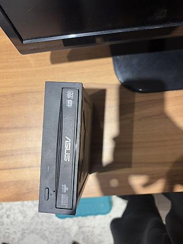 Asus DRW-2014S1 DVD-RW Optik disk sürücüsü (İDE / PATA) Açıqlama: Asus