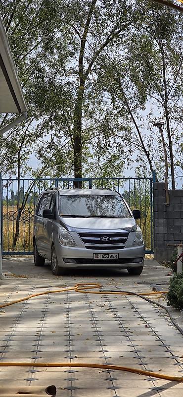 двигател портер 1: Hyundai H-1: 2009 г., Автомат, Дизель, Минивэн — 1