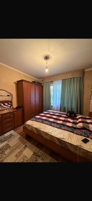 ищу квартиру без хозяина: 2 бөлмө, 52 кв. м, 106-серия, 1 кабат, Косметикалык ремонт