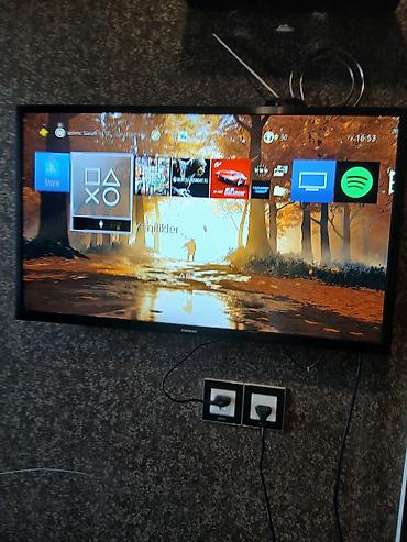 qled tv: PlayStation 4 (PS4) oyun konsolu dəsti - Model: PS4 (şəkillərdə — 1