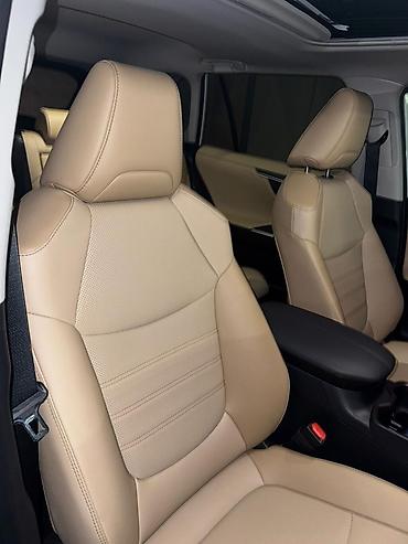 Стеклоподъёмники: Toyota RAV4 2023, 2,5 гибрид limited 2 ключа Обмен и бартер не — 19