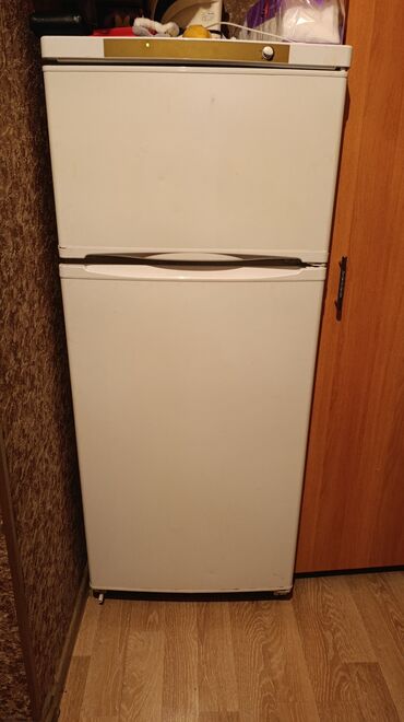 buzxana: Б/у 2 двери Indesit Холодильник Продажа, цвет - Белый