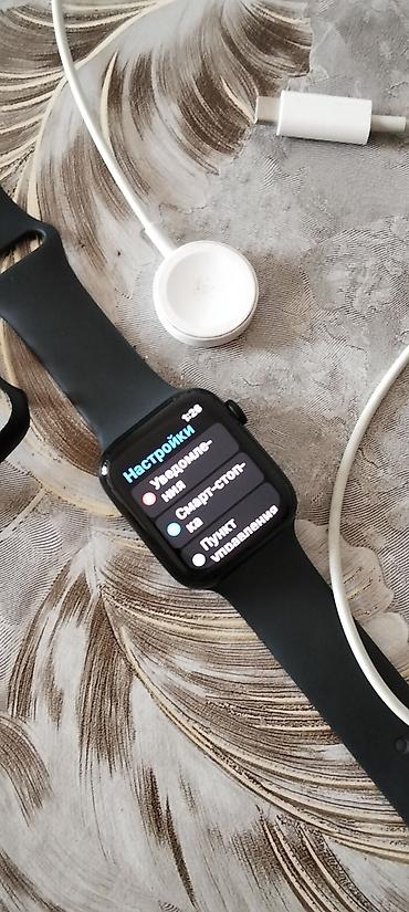 telefon qol saati: Ağıllı saat – kvadrat ekranlı, qara silikon qayışlı model. Rəngli — 2