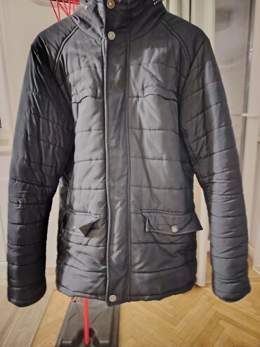 montego jakne: Winter jacket L (EU 52), Champion, color - Black