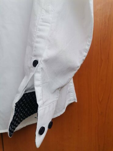 Košulje: Kao nova snežno bela muška košulja. Veličina 39/40. Slim fit — 21