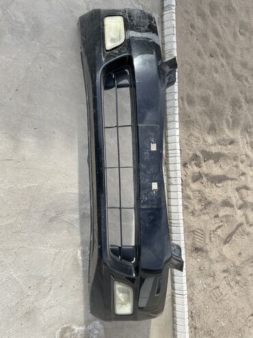 Бамперы: Передний Бампер Honda 2003 г., Б/у, цвет - Черный, Оригинал