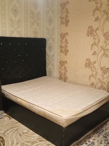 кровать трансформер: İşlənmiş, İkinəfərlik çarpayı, Bazasız, Matras ilə, Siyirməsiz, Türkiyə