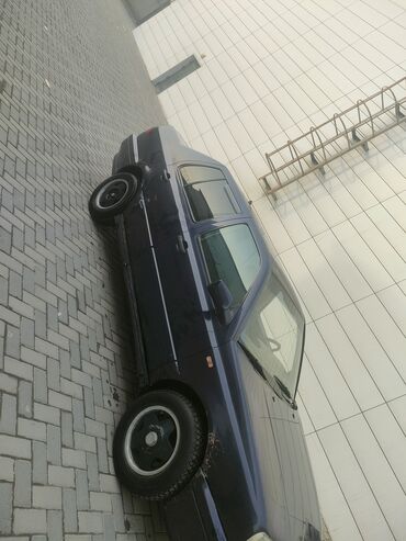 Volkswagen: Volkswagen Vento: 1996 г., 1.8 л, Механика, Бензин, Хэтчбэк at lalafo.kg — 9 Volkswagen: Volkswagen Vento: 1996 г., 1.8 л, Механика, Бензин, Хэтчбэк — 9